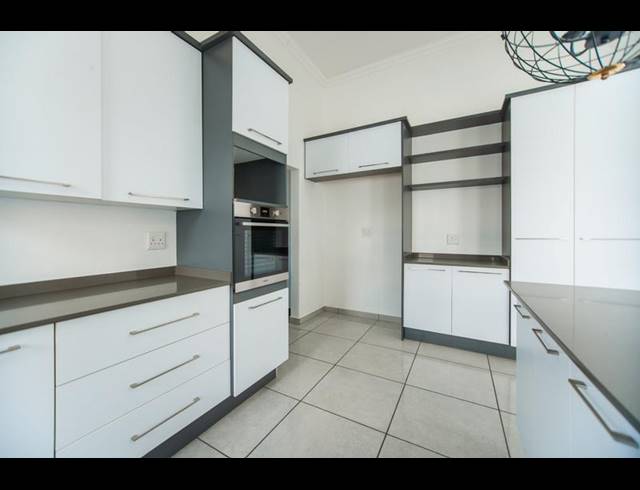 3 BEDROOM PROPERTY TO RENT IN COPPERLEAF ESTATE